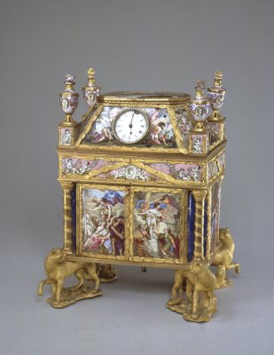 图片[1]-Bronze gilded enamel figure painting clock-China Archive